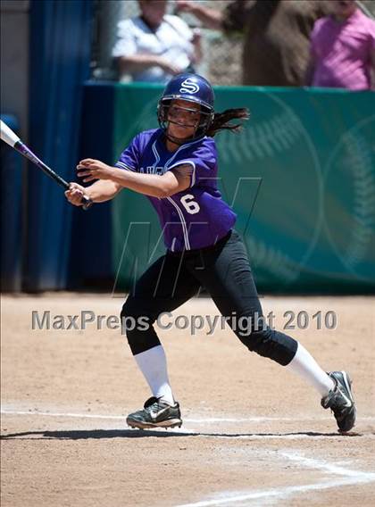 Thumbnail 3 in Santana vs University City (CIF SDS D3 Final) photogallery.