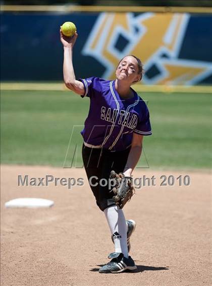 Thumbnail 1 in Santana vs University City (CIF SDS D3 Final) photogallery.