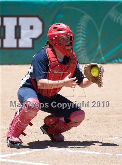 Thumbnail 3 in Santana vs University City (CIF SDS D3 Final) photogallery.