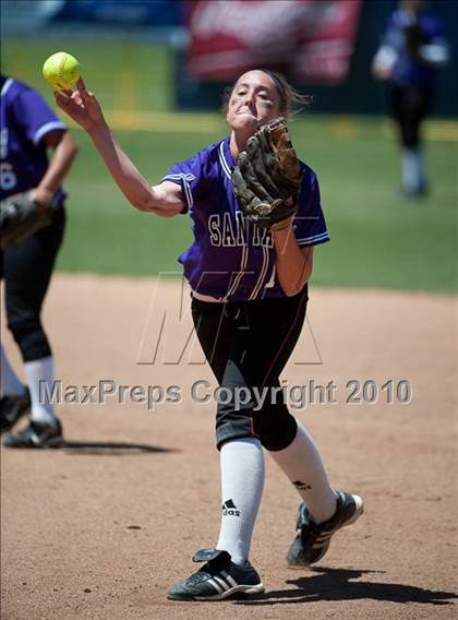 Thumbnail 3 in Santana vs University City (CIF SDS D3 Final) photogallery.