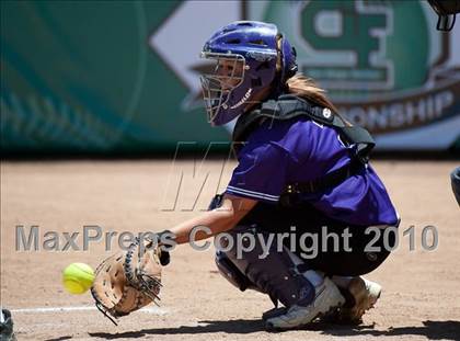 Thumbnail 1 in Santana vs University City (CIF SDS D3 Final) photogallery.
