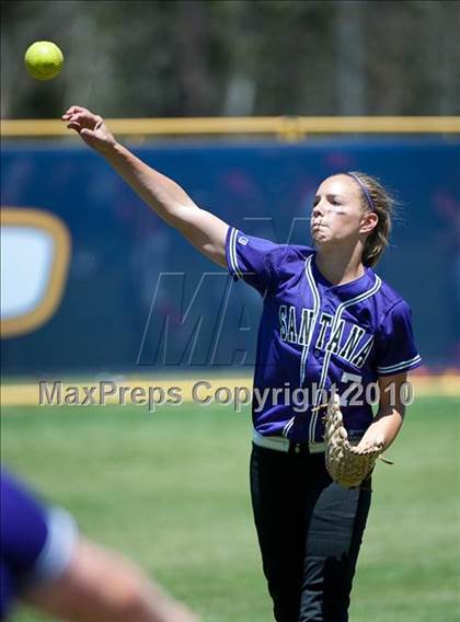 Thumbnail 3 in Santana vs University City (CIF SDS D3 Final) photogallery.
