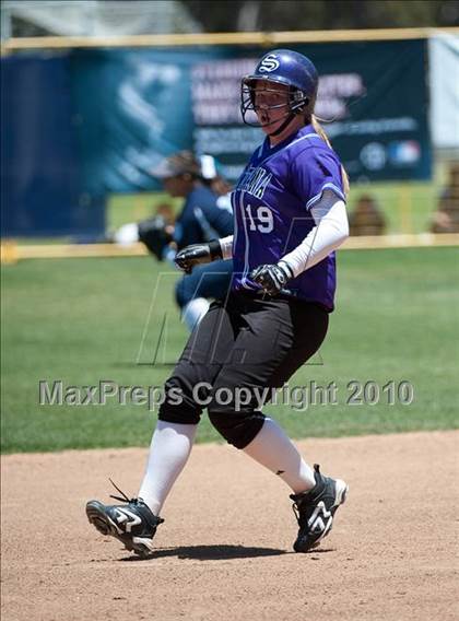 Thumbnail 3 in Santana vs University City (CIF SDS D3 Final) photogallery.