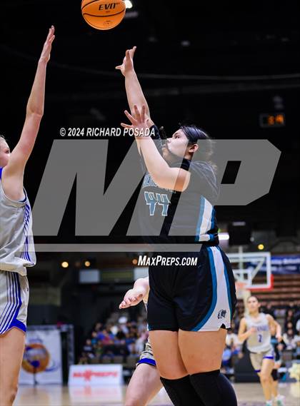 Thumbnail 2 in Immanuel vs. Mendota (CIF CS Basketball Championships D IV) photogallery.