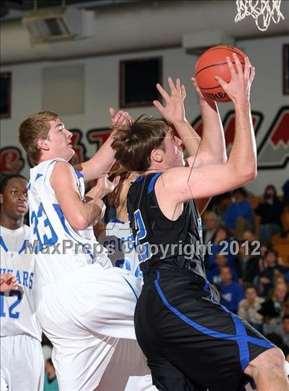 Thumbnail 2 in Sacramento Waldorf vs. Capital Christian (CIF SJS D5 Playoffs) photogallery.