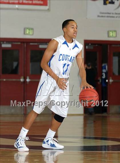 Thumbnail 1 in Sacramento Waldorf vs. Capital Christian (CIF SJS D5 Playoffs) photogallery.
