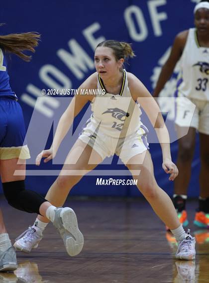 Thumbnail 2 in Fouke vs. DeWitt (AAA 3A-4 Regional Round 1) photogallery.