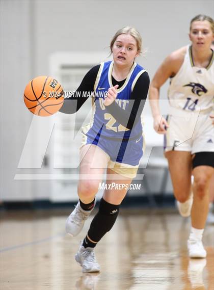 Thumbnail 3 in Fouke vs. DeWitt (AAA 3A-4 Regional Round 1) photogallery.