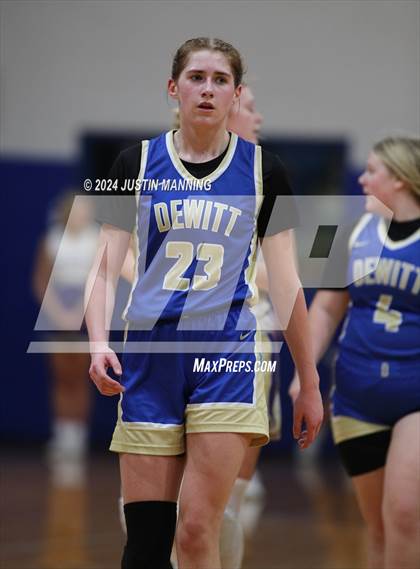 Thumbnail 1 in Fouke vs. DeWitt (AAA 3A-4 Regional Round 1) photogallery.