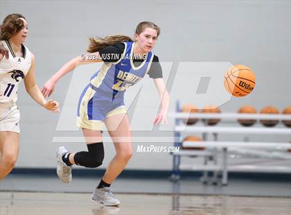 Thumbnail 2 in Fouke vs. DeWitt (AAA 3A-4 Regional Round 1) photogallery.