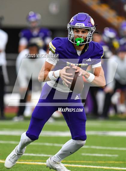 Thumbnail 1 in Tumwater @ Puyallup photogallery.