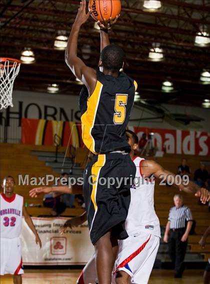Thumbnail 2 in Marshall vs. Duncanville (McDonalds Texas Invitational) photogallery.