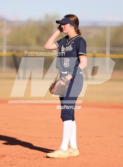 Thumbnail 2 in Pinnacle vs. Horizon (Sunrise Mountain Tournament) photogallery.