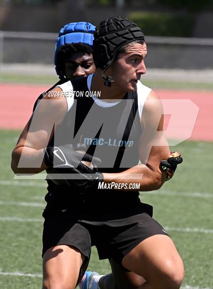Thumbnail 2 in Serra vs. San Clemente (Brave 8 Invitational) photogallery.