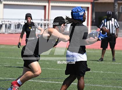 Thumbnail 2 in Serra vs. San Clemente (Brave 8 Invitational) photogallery.