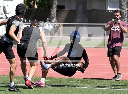 Thumbnail 3 in Serra vs. San Clemente (Brave 8 Invitational) photogallery.