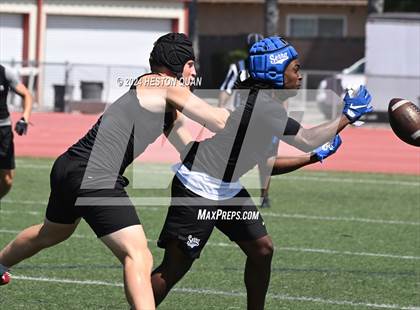 Thumbnail 2 in Serra vs. San Clemente (Brave 8 Invitational) photogallery.