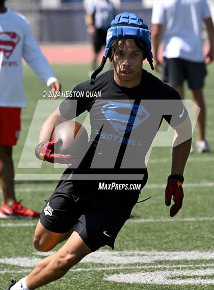 Thumbnail 1 in Serra vs. San Clemente (Brave 8 Invitational) photogallery.