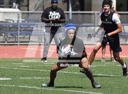 Thumbnail 1 in Serra vs. San Clemente (Brave 8 Invitational) photogallery.