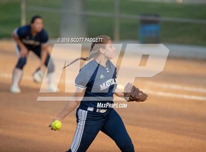 Thumbnail 1 in Mater Dei Catholic vs. Great Oak (Michelle Carew Classic) photogallery.