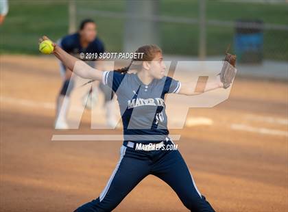 Thumbnail 3 in Mater Dei Catholic vs. Great Oak (Michelle Carew Classic) photogallery.