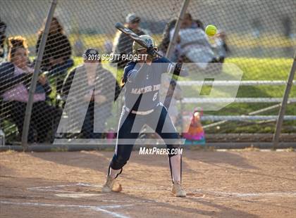 Thumbnail 1 in Mater Dei Catholic vs. Great Oak (Michelle Carew Classic) photogallery.