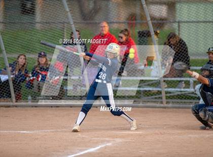 Thumbnail 1 in Mater Dei Catholic vs. Great Oak (Michelle Carew Classic) photogallery.