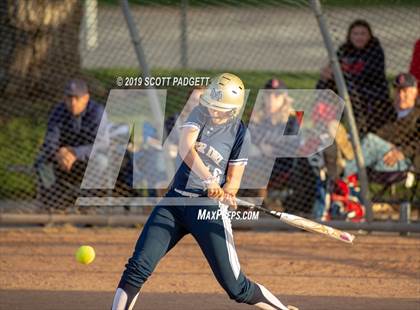 Thumbnail 2 in Mater Dei Catholic vs. Great Oak (Michelle Carew Classic) photogallery.