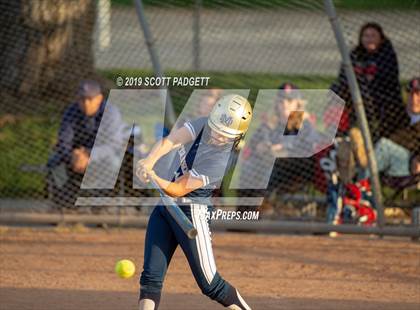 Thumbnail 3 in Mater Dei Catholic vs. Great Oak (Michelle Carew Classic) photogallery.