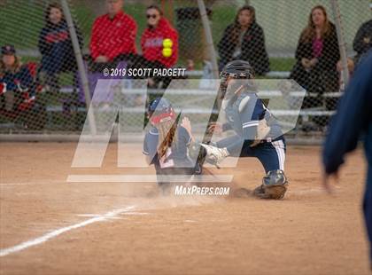 Thumbnail 1 in Mater Dei Catholic vs. Great Oak (Michelle Carew Classic) photogallery.