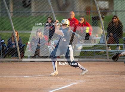 Thumbnail 2 in Mater Dei Catholic vs. Great Oak (Michelle Carew Classic) photogallery.