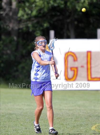 Thumbnail 2 in Thornton Academy vs Kennebunk (SMAA Class A West Regional Final) photogallery.