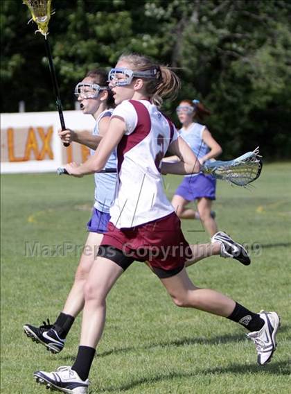 Thumbnail 2 in Thornton Academy vs Kennebunk (SMAA Class A West Regional Final) photogallery.
