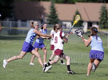 Thumbnail 1 in Thornton Academy vs Kennebunk (SMAA Class A West Regional Final) photogallery.