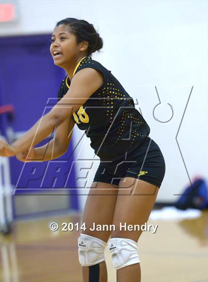 Thumbnail 2 in St. Lucy's vs. El Dorado (Durango Fall Classic) photogallery.
