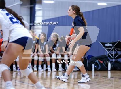 Thumbnail 2 in Dr. Phillips vs. Pine Crest photogallery.
