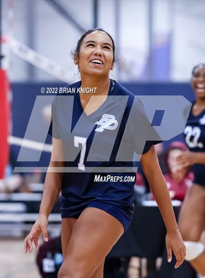 Thumbnail 2 in Dr. Phillips vs. Pine Crest photogallery.
