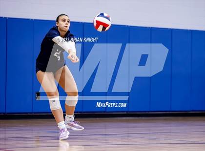 Thumbnail 2 in Dr. Phillips vs. Pine Crest photogallery.