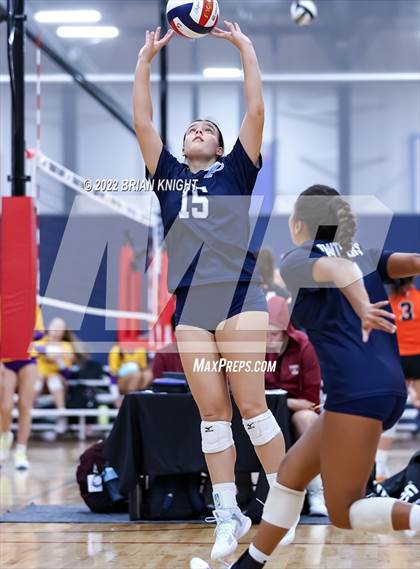 Thumbnail 3 in Dr. Phillips vs. Pine Crest photogallery.
