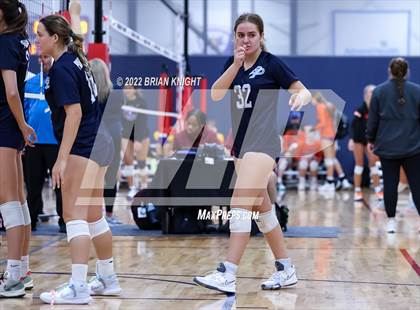 Thumbnail 1 in Dr. Phillips vs. Pine Crest photogallery.