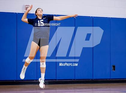 Thumbnail 2 in Dr. Phillips vs. Pine Crest photogallery.