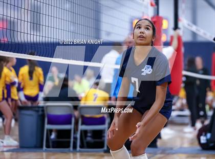 Thumbnail 2 in Dr. Phillips vs. Pine Crest photogallery.