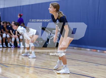 Thumbnail 2 in Dr. Phillips vs. Pine Crest photogallery.