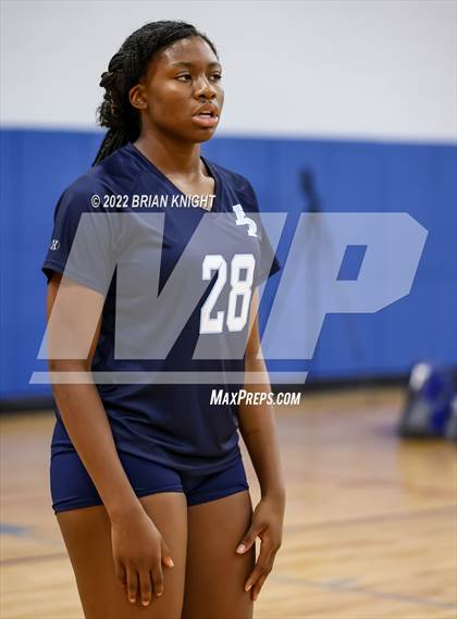 Thumbnail 3 in Dr. Phillips vs. Pine Crest photogallery.