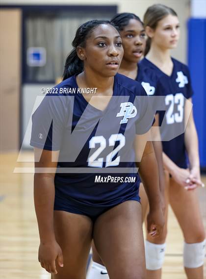 Thumbnail 2 in Dr. Phillips vs. Pine Crest photogallery.