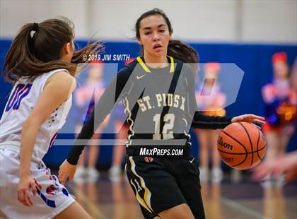 Thumbnail 3 in St. Pius X @ Los Lunas (NMAA 4A District Playoff) photogallery.
