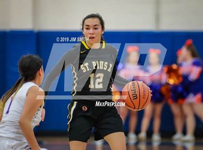 Thumbnail 3 in St. Pius X @ Los Lunas (NMAA 4A District Playoff) photogallery.