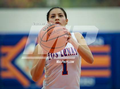 Thumbnail 3 in St. Pius X @ Los Lunas (NMAA 4A District Playoff) photogallery.