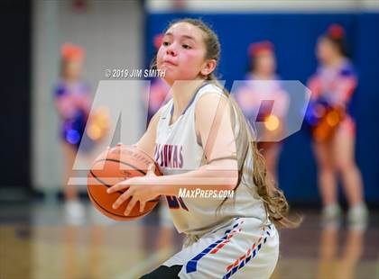 Thumbnail 3 in St. Pius X @ Los Lunas (NMAA 4A District Playoff) photogallery.