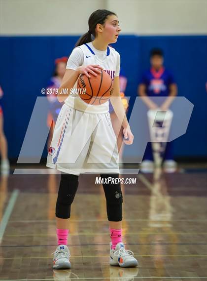 Thumbnail 2 in St. Pius X @ Los Lunas (NMAA 4A District Playoff) photogallery.